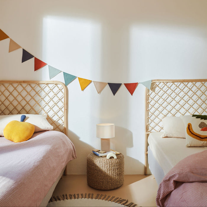 Lampe à poser Llançà – détail ambiance chaleureuse