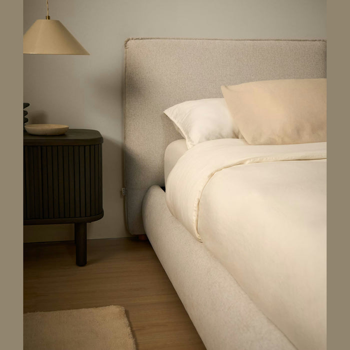 Ecija Bed