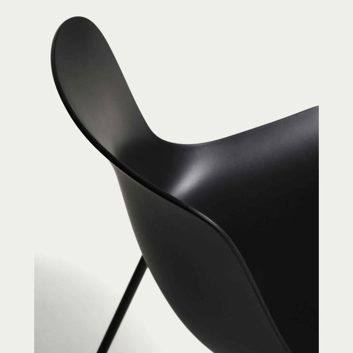 Chaise Alaró noire – détail du dossier