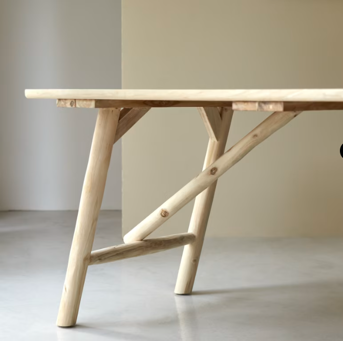 Table teck verni Mathilda - Tikamoon