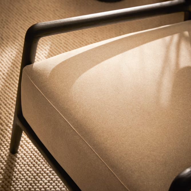 Fauteuil mindi massif tissu Romane - Tikamoon