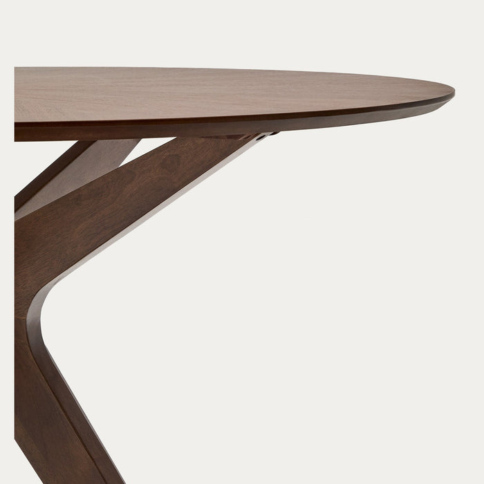 Meria Round Table