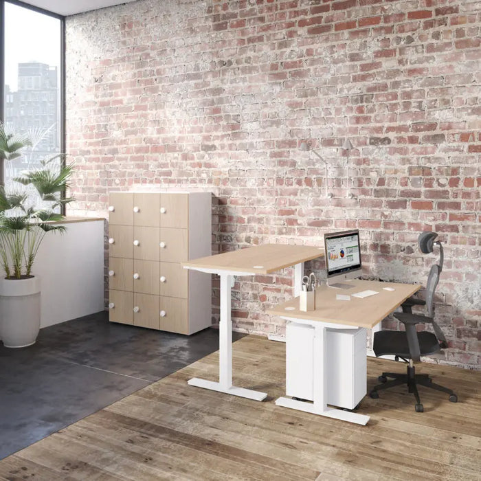 Bureau réglable électrique hauteur métal et MDF Deauville